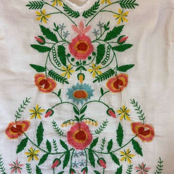 EVY’s Tree Beautiful Sleeveless Embroidered 100% Cotton Ruffled Tank Top Blouse - Picture 14 of 16